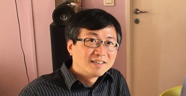 Wei, content manager multilingue,  WeChat
